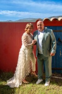 Photographie de mariage en extérieur à Argelès-sur-Mer, dans les Pyrénées-Orientales