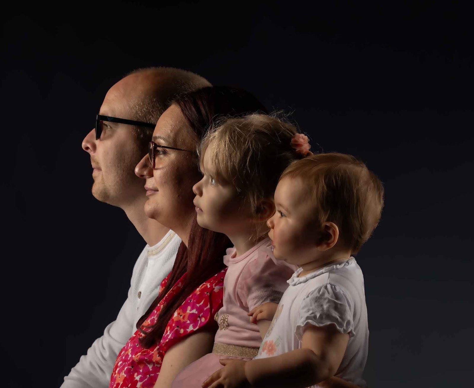 Photographe famille en studio à Ille-sur-Têt, près de Perpignan (66)